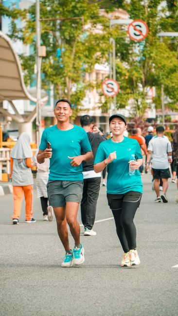 瓦尔加斯力挽狂澜!土耳其女排让一追三击退加拿大